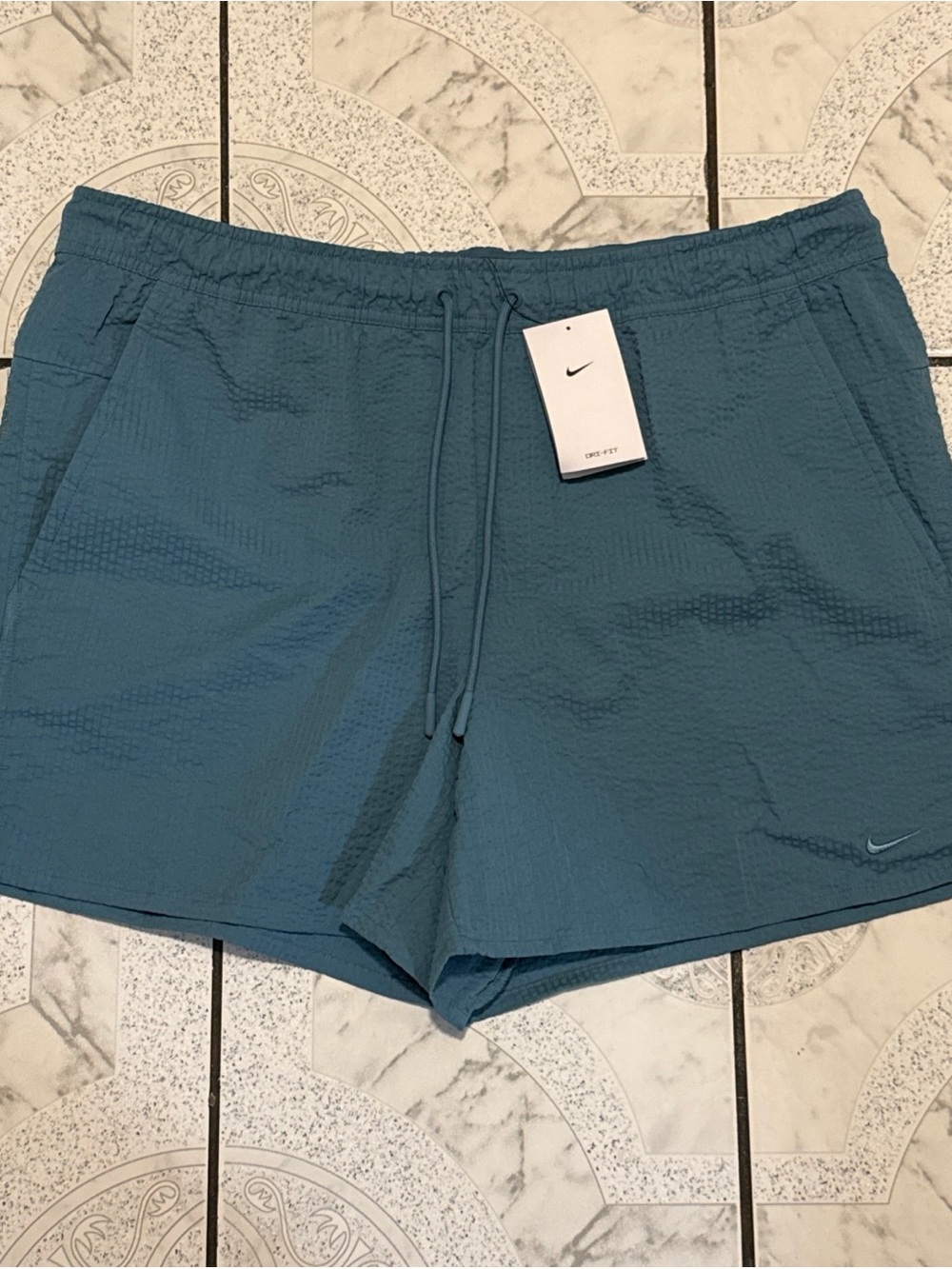 New Nike Unlimited Dri-FIT 5" Unlined Seersucker Shorts Mens Size XXL HJ4091-006